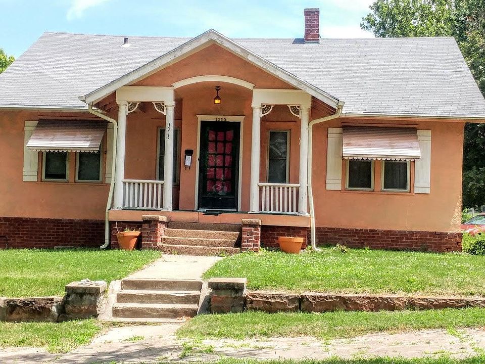 1325 S Noyes Blvd, Saint Joseph, MO 64507 Zillow