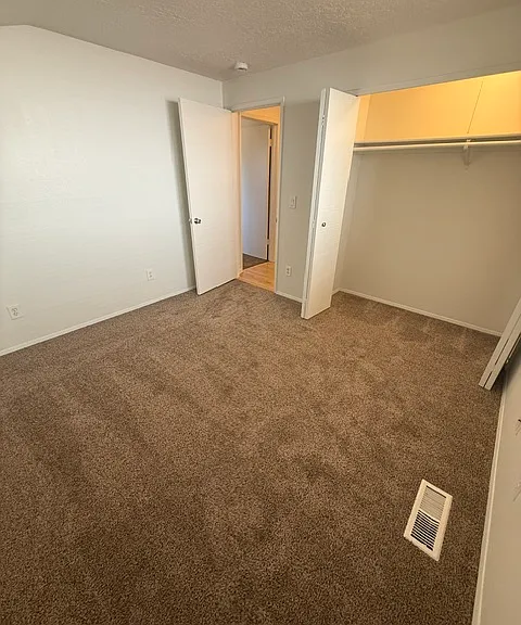 6115 S Kelly Ave — Photo 32