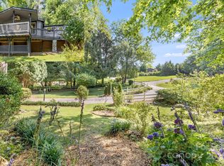 19 Timbers Edge Ln, Fairview, NC 28730