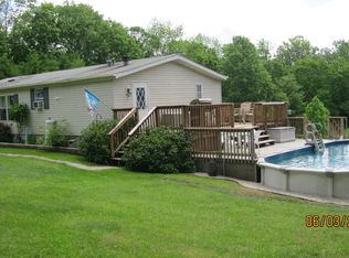 49 Plantation Rd, Wapwallopen, PA 18660