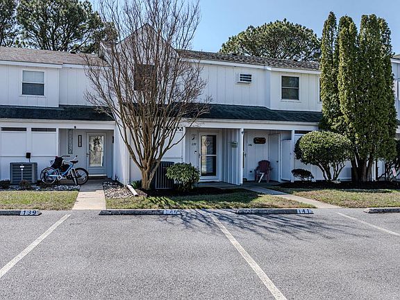 4th image of 38287 Cardinal Ln Unit 139