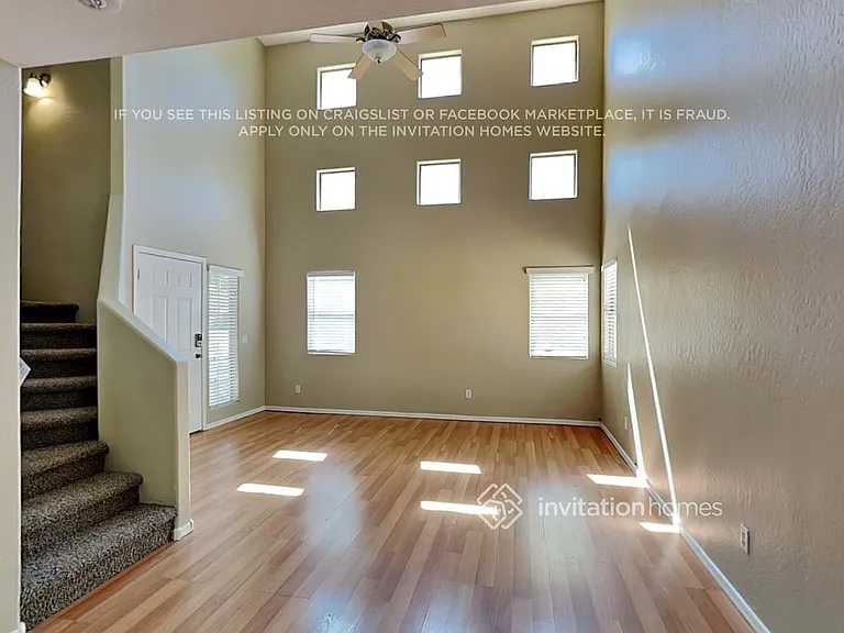 7106 N 77th Dr — Photo 4