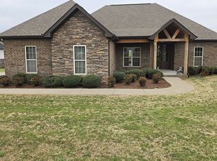 185 Valley Grove St, Tuscumbia, AL 35674