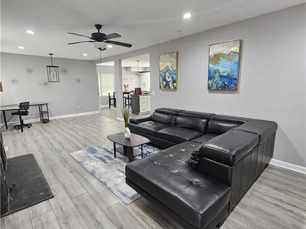 2138 Donald Lee Hollowell Pkwy NW, Atlanta, GA 30318