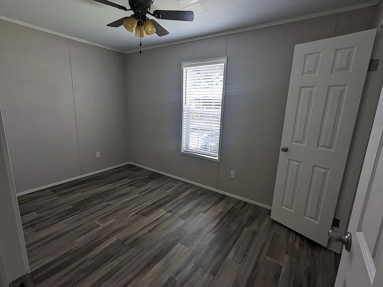 5502 Lansing Dr — Photo 19