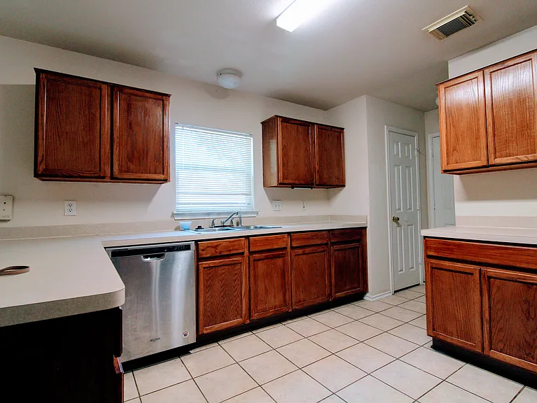 13142 Willowthorn Ln — Photo 7