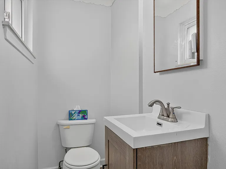 15109A Susanna St — Photo 23