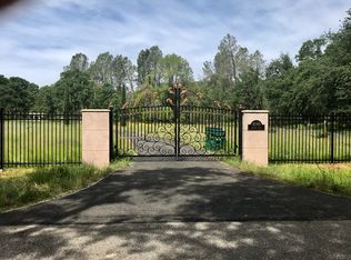 8190 Taylor Ln, Redding, CA 96001