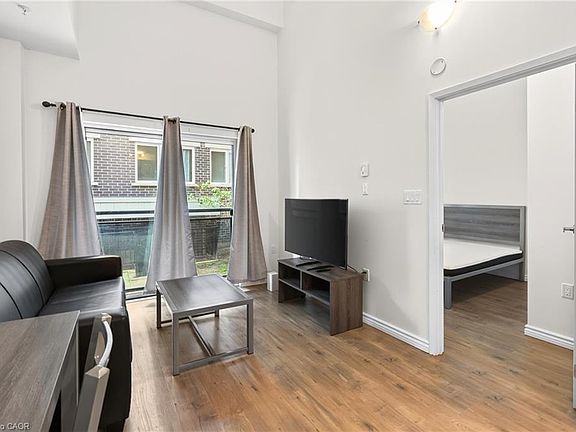 4th image of 275 Larch St #F114