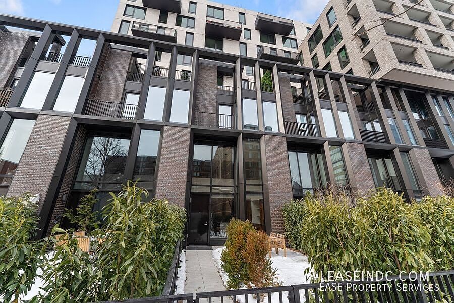 1st image of 1332 8th St NW