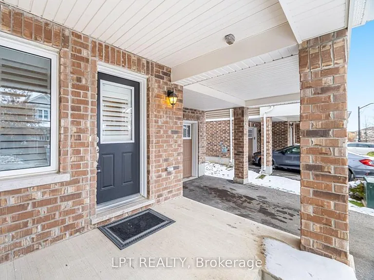 554 Goldenrod Ln #140 — Photo 5