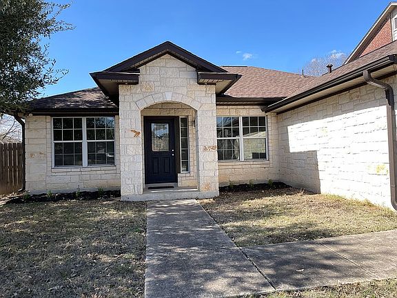 3rd image of 157 Springtree Pkwy