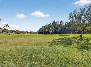 N, Pembroke Pines, FL 33027