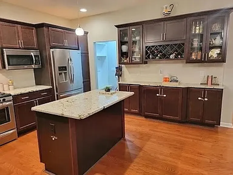5137 Giesboro Ln — Photo 22