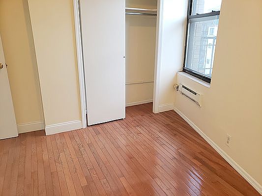 5th image of 134-04 35th Ave #Dd