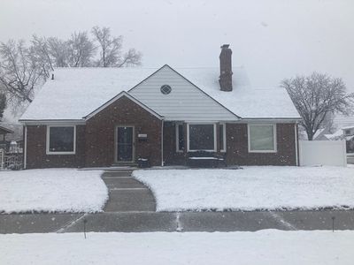 16874 W Outer Dr, Dearborn Heights, MI, 48127