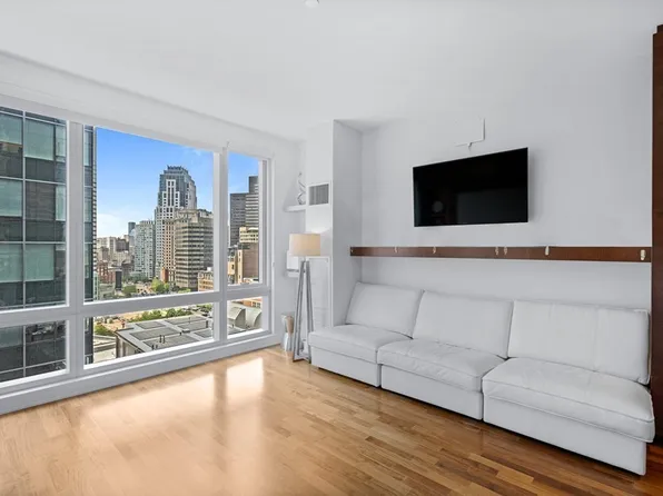 500 Atlantic Ave Unit 15S, Boston, MA 02210
