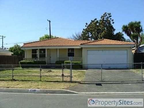 1st image of 17015 Broadvale Dr