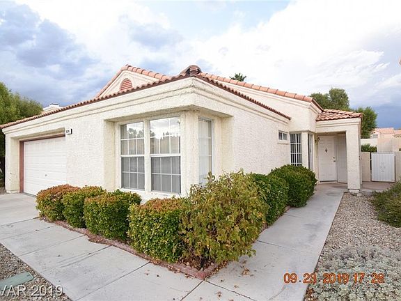 4th image of 9824 Russett Wood Cir
