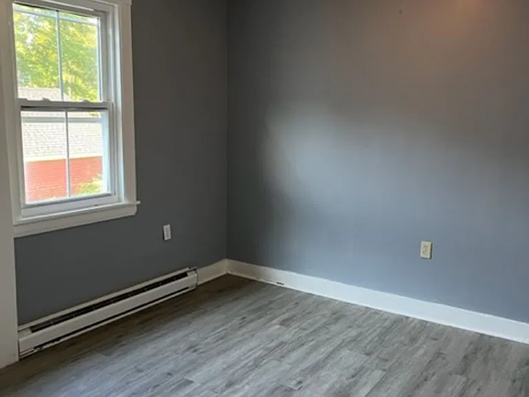 57 Pleasant St — Photo 7