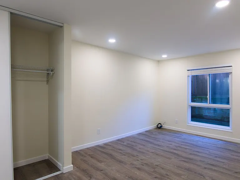 765 Rand Ave Apartments — Photo 16