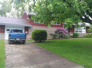 24 E Crownview, Mount Vernon, IL 62864