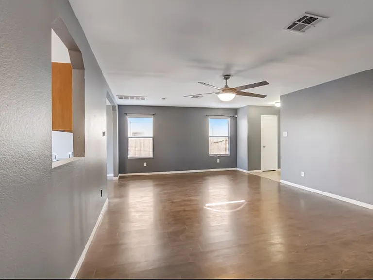 707 Perseus Dr — Photo 5