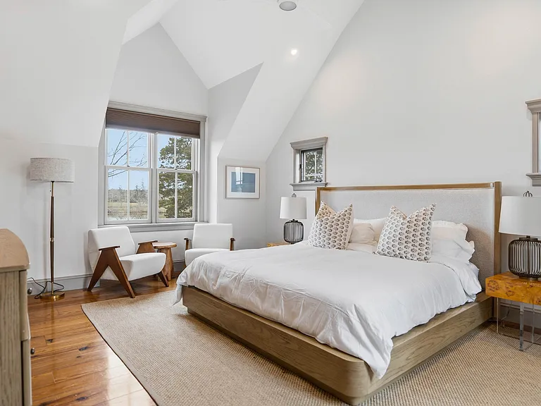 32 Oakland Ave — Photo 19