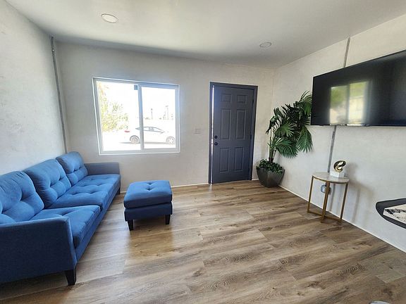 2nd image of 6545 Pine Ave #3