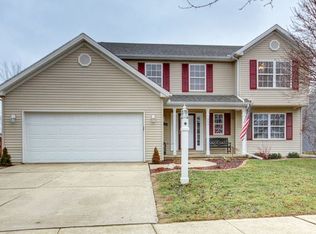 203 Buttercup Dr, Savoy, IL 61874