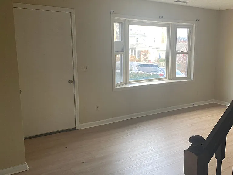207 Wakefield Pl — Photo 8