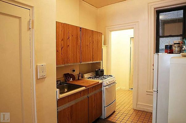 1st image of 66 W 106th St APT 2A