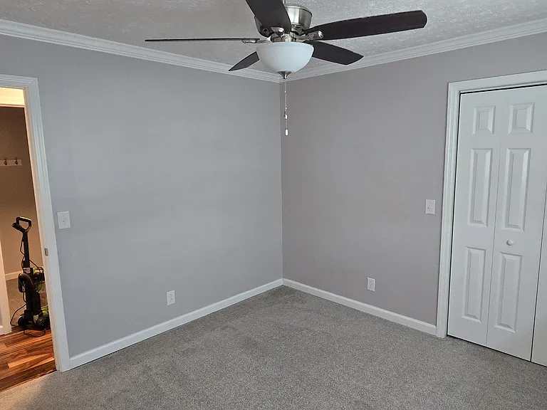 2 Lambeth Ct — Photo 39