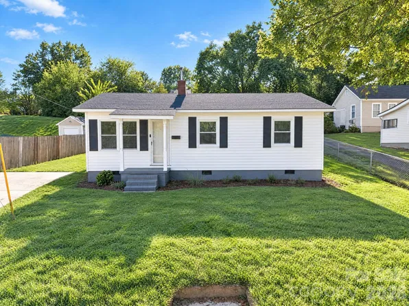 301 Houston St NE, Concord, NC 28025