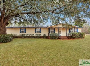 1 Pine Rd, Ellabell, GA 31308