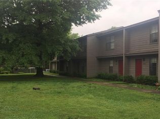 2614 E Kantz Dr, Fayetteville, AR 72703