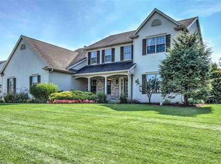 14186 Stonehurst Ct, Granger, IN