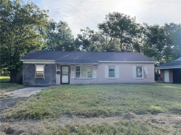 1619 Burdette Dr, Mobile, AL 36605