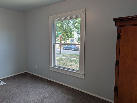 5th image of 506 Brown St #A