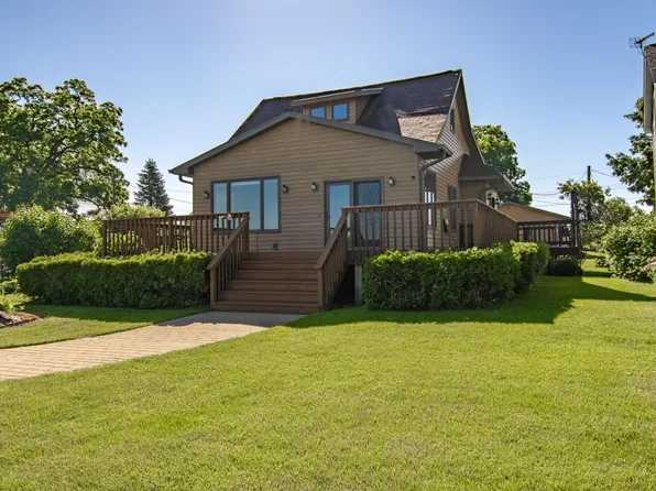 138 Lake St, Amery, WI 54001