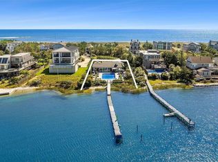 488 Dune Rd, Westhampton Beach, NY 11978