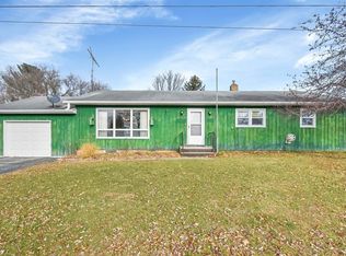 700 Fritzie Ave, Crivitz, WI 54114