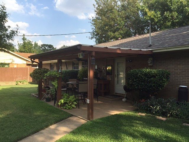 2nd image of 610 Bayless Dr