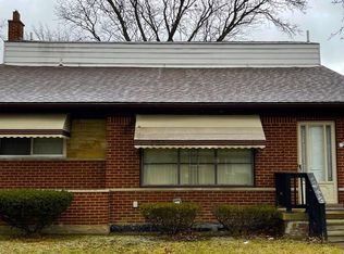 23200 Gardner St, Oak Park, MI 48237
