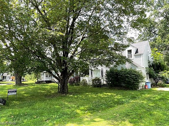 2nd image of 4706 Hummel Dr NW