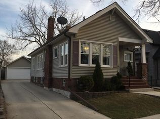 1241 Trimberger Ct, Sheboygan, WI 53081