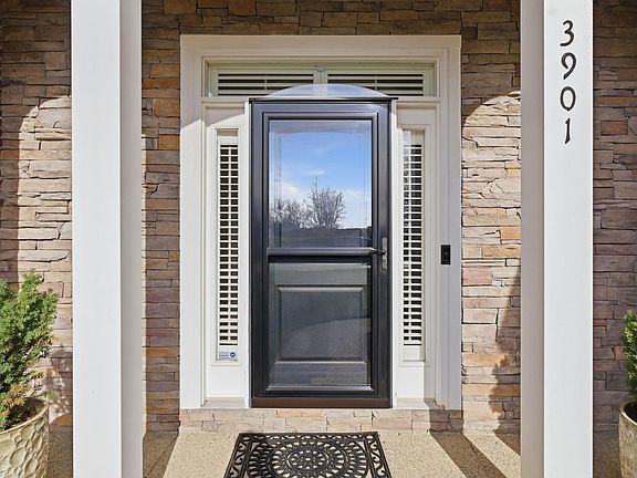 5th image of 3901 Wentworth Pl