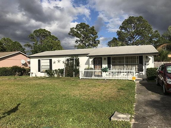 2nd image of 217 Aquarius Ave SE