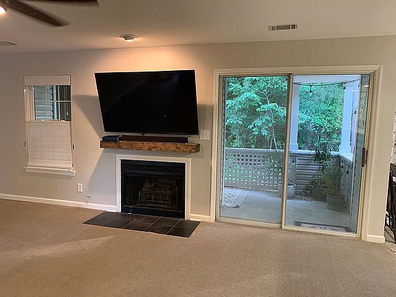 2nd image of 1006 Ridgelake Dr
