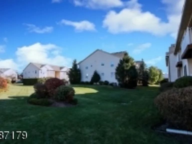 22 Frankie Ln — Photo 21